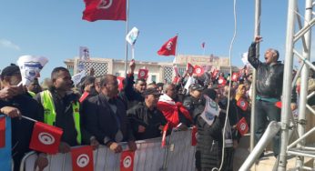 تونس: احتجاج عدد من الأمنيين بالقصبة وهذا ما طلبوه من الشاهد [صور + فيديو]