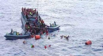 تونس: مصرع 40 مهاجرا في حادث غرق قارب قبالة الشّواطئ اللّيبية