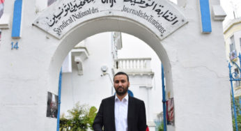 نقيب الصحفيين: “سنتوجه للسلطات لتتحمّل مسؤليتها تجاه العاملين بشمس أف أم” [فيديو]